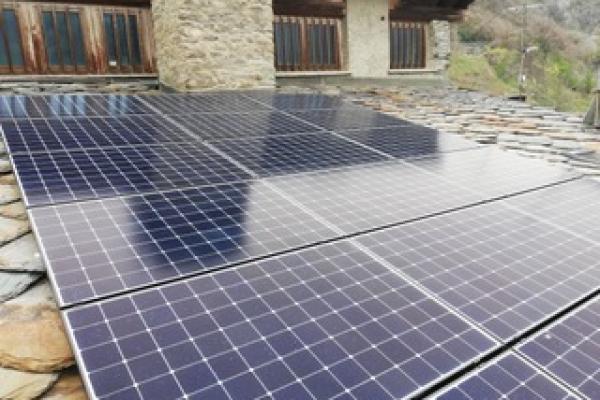 Pannelli Fotovoltaici e Pannelli Solari Termici